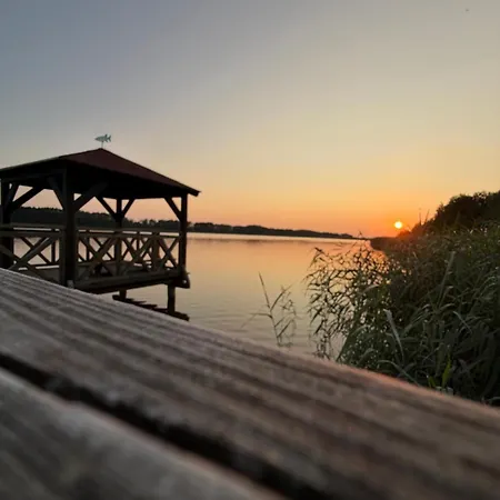 Holiday home Zajecza Zagroda - Caly Dom Na Wylacznosc Nad Jeziorem Lincjusz, 0,5ha Sadu I Lasu *