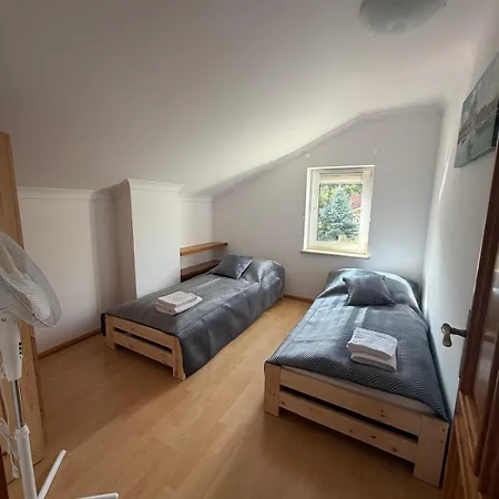 Zajecza Zagroda - Caly Dom Na Wylacznosc Nad Jeziorem Lincjusz, 0,5ha Sadu I Lasu